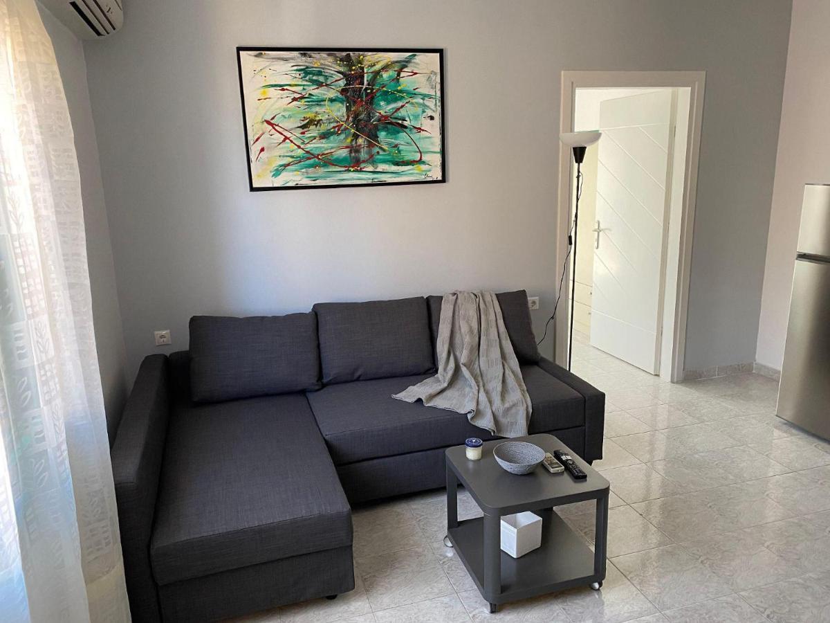 Paraskevi'S Apt - City Center W/ Lovely Park View Rhodes City Esterno foto