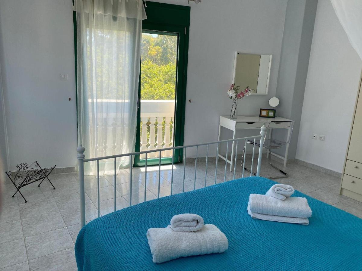 Paraskevi'S Apt - City Center W/ Lovely Park View Rhodes City Esterno foto