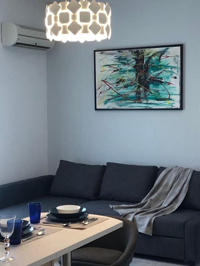 Paraskevi'S Apt - City Center W/ Lovely Park View Rhodes City Esterno foto